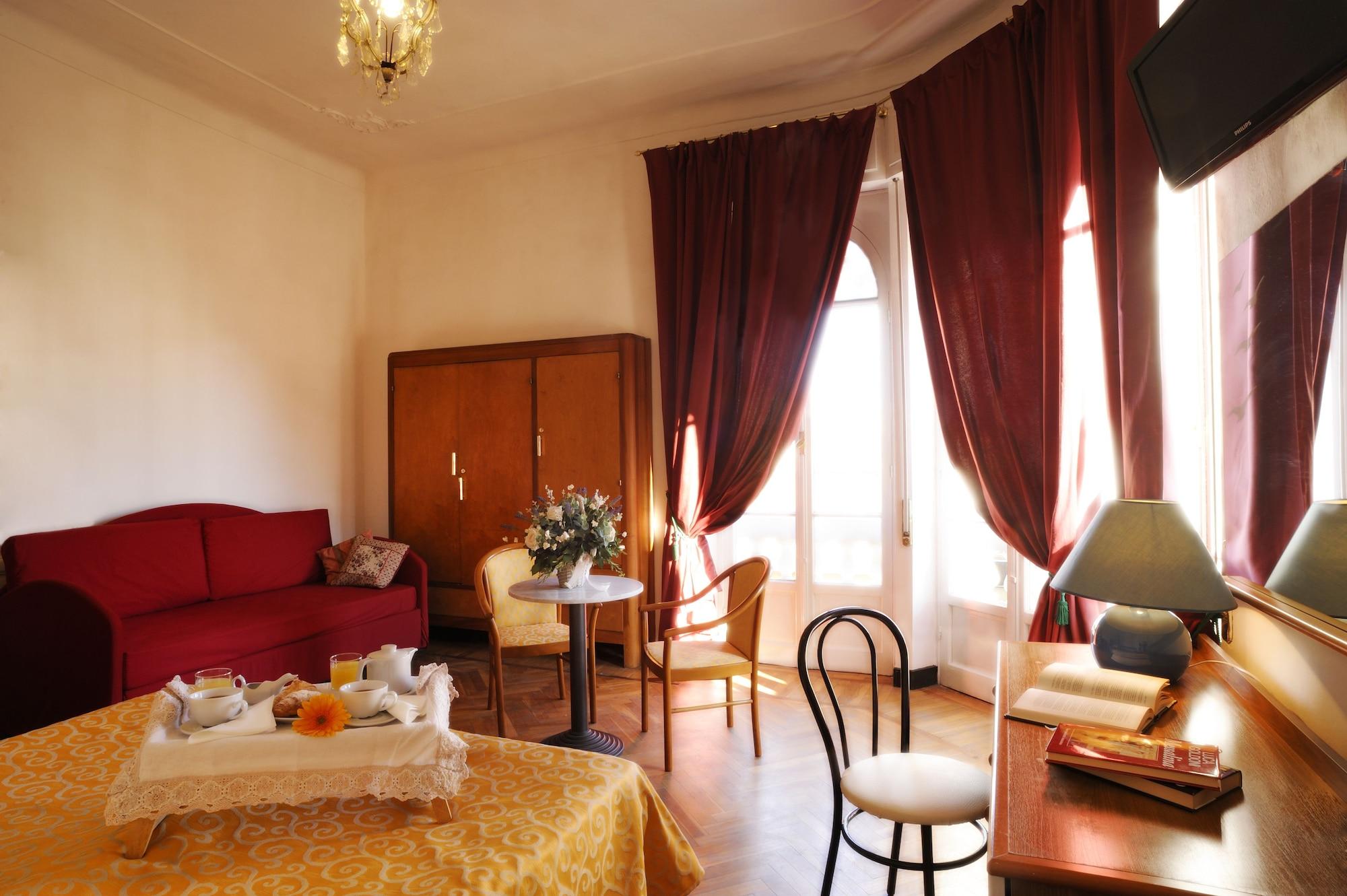 Hotel Alfieri Alassio Buitenkant foto