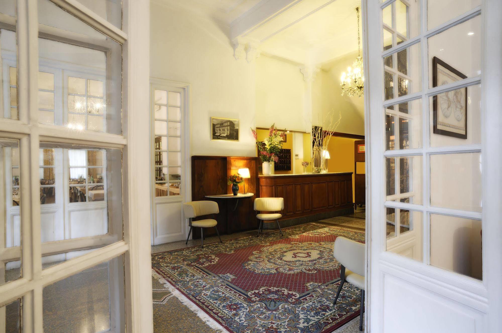 Hotel Alfieri Alassio Buitenkant foto